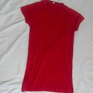 Lululemon Swiftly Tech Shirt Size 6